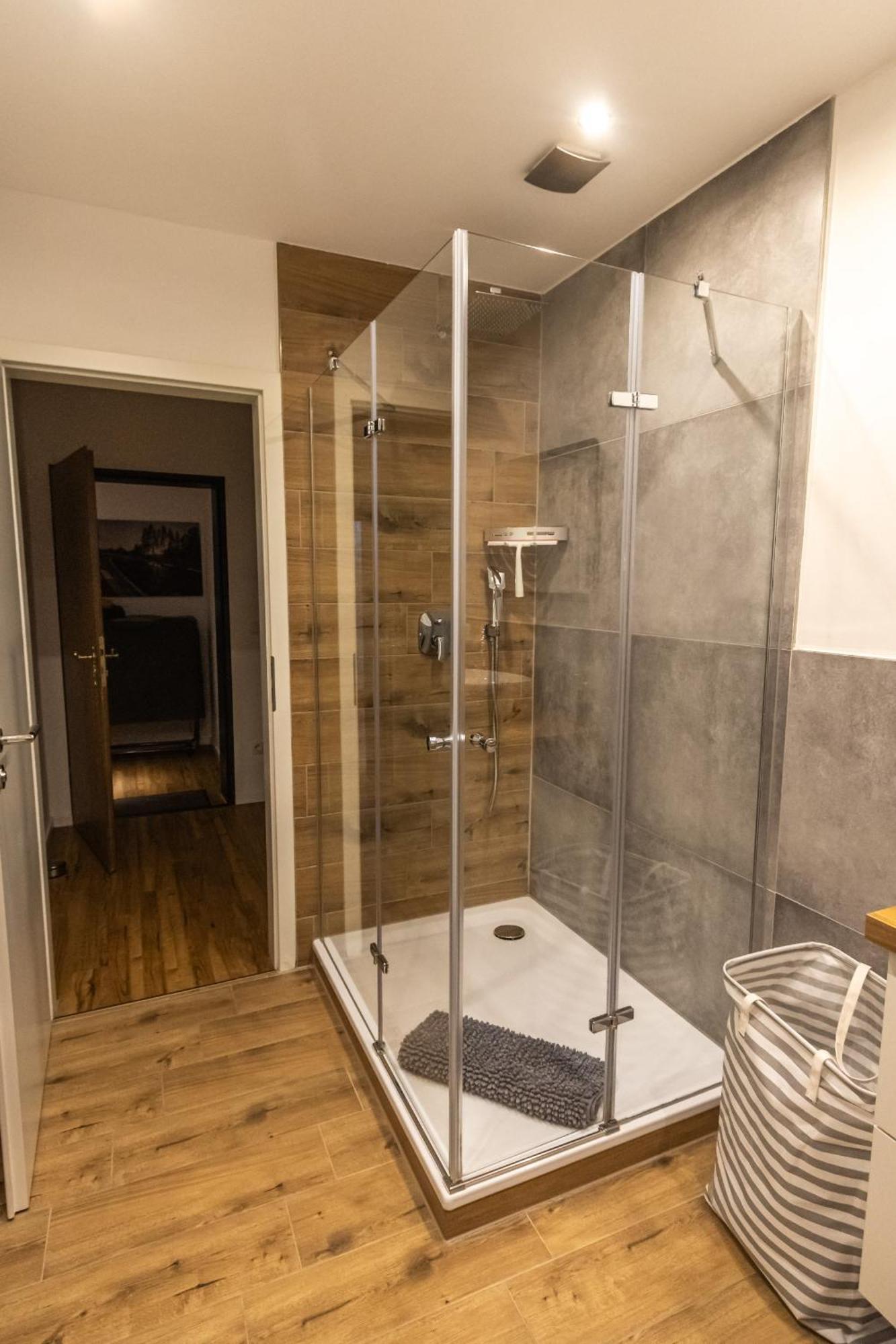 Suedschleife Appartements - Wlan - Direkt Am Ring Reimerath Esterno foto